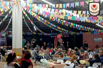 A alegria tomou conta da festa julina no Recinto Municipal